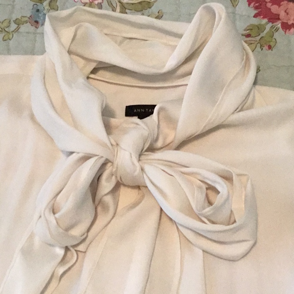 Ann Taylor silky bow blouse